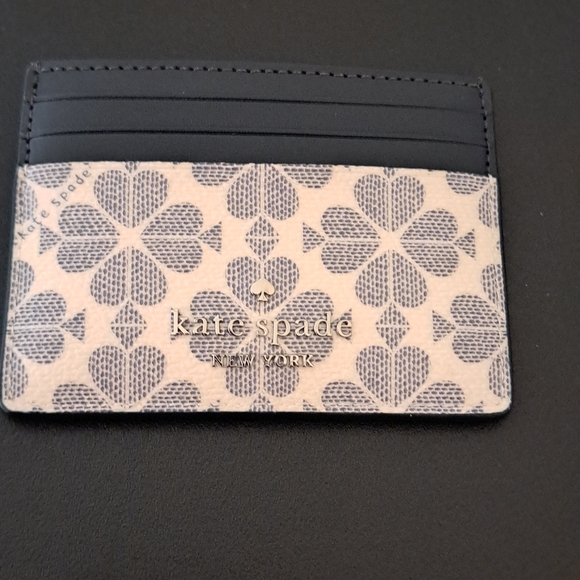 Spade Flower PVC, Navy Multi colored NWT - Picture 5 of 6